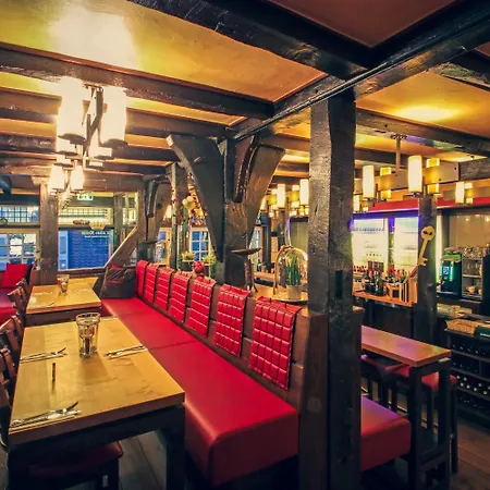 Zur Alten Krone Ξενοδοχείο Hattingen