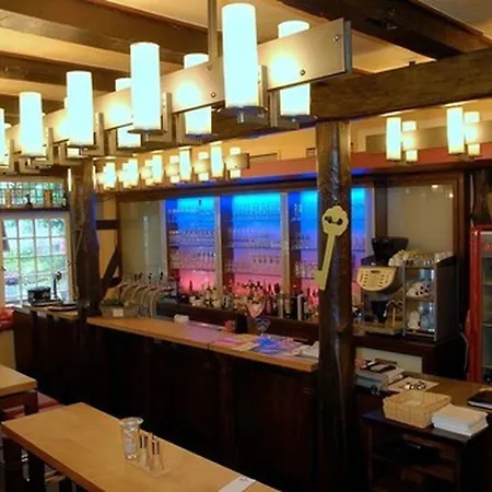 فندق Zur Alten Krone هاتنغن