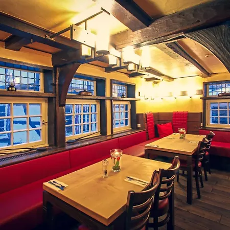 Zur Alten Krone 3* Hattingen