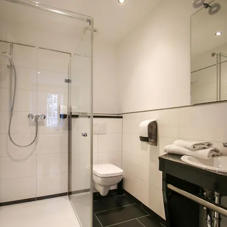 Zur Alten Krone هاتنغن