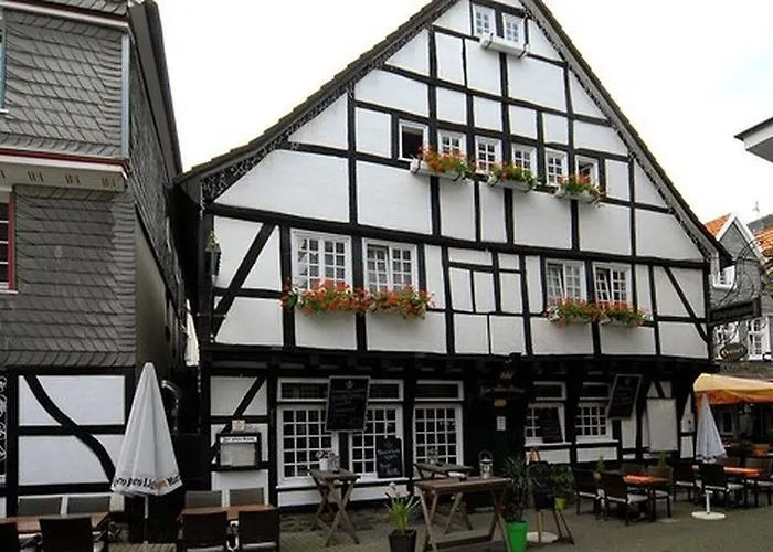 Zur Alten Krone 3* 하팅겐